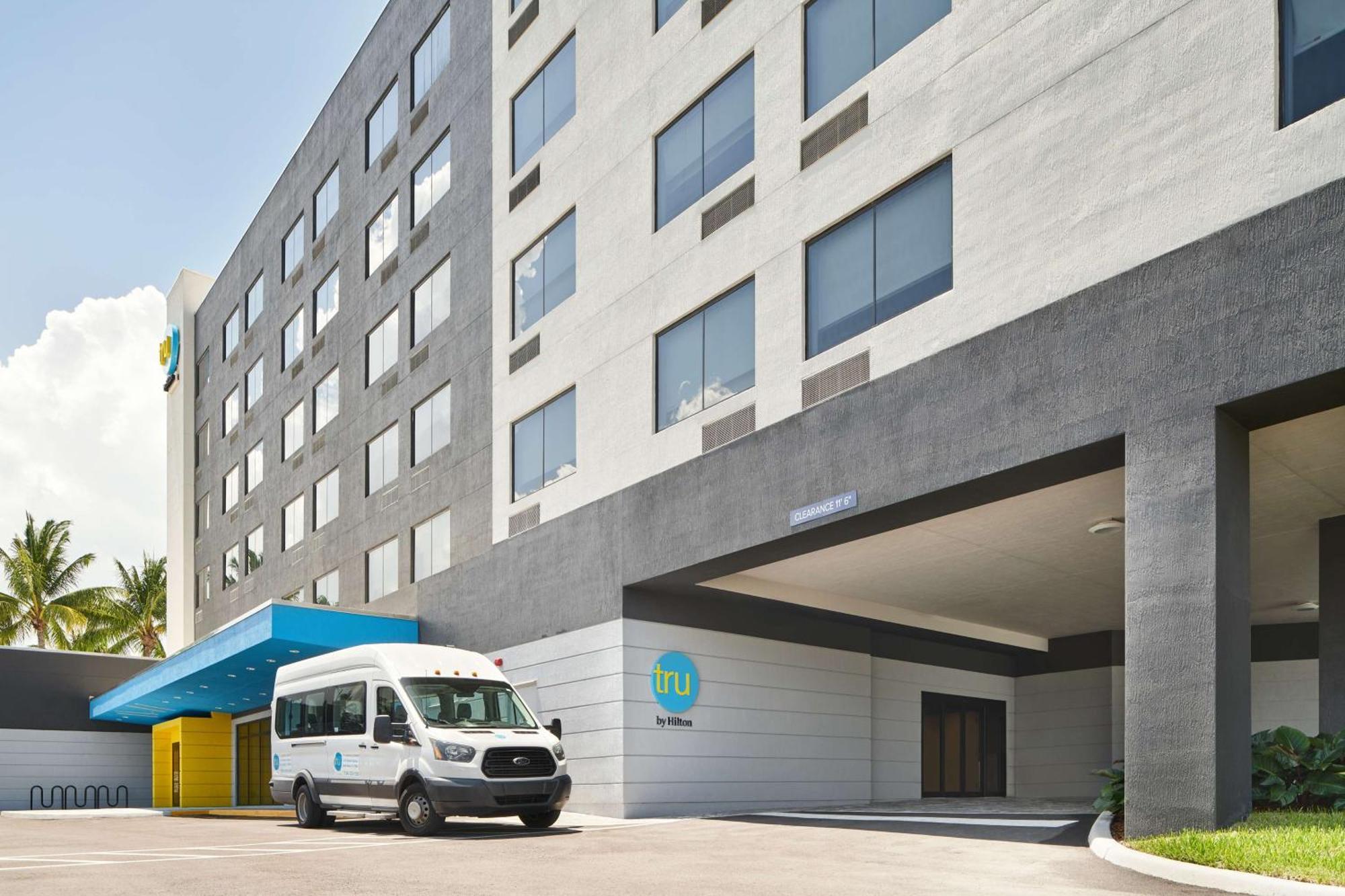 ทรู บาย ฮิลตัน ฟอร์ตลอเดอร์เดลแอร์พอร์ต ฟลอริกา Hotel ดาเนียบีช ภายนอก รูปภาพ